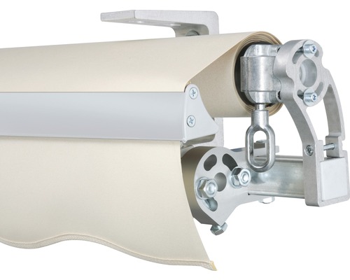 Vue détaillée d''un store avec un tissu beige clair et des supports argentés