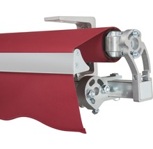 Detailansicht einer Markise mit Aluminiumgestell und Stoff