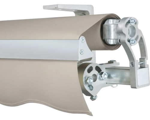 Vue détaillée d''un store avec cadre en aluminium et tissu beige