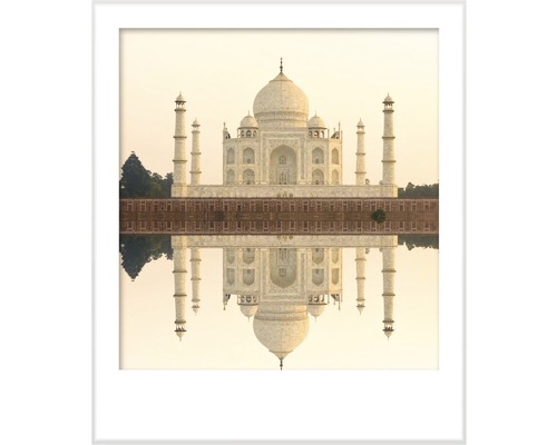 Image encadrée du Taj Mahal avec reflet