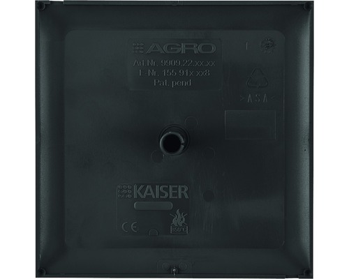 Detailansicht der Rückseite einer Agro Kaiser Grillplatte mit Logos und Produktinformationen