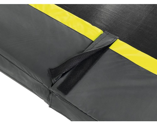 Detailansicht eines Trampolins mit Klettverschluss