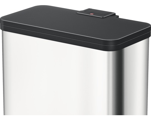 Poubelle en acier inoxydable avec couvercle