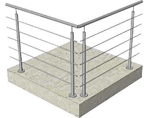 Geländer mit Stahlseilen und Eckpfosten auf Beton