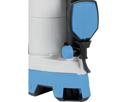 Gros plan d''une pompe submersible