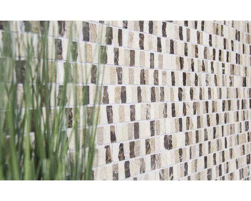 Mosaïque de carreaux muraux aspect marbre