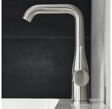 Waschtischarmatur aus Metall