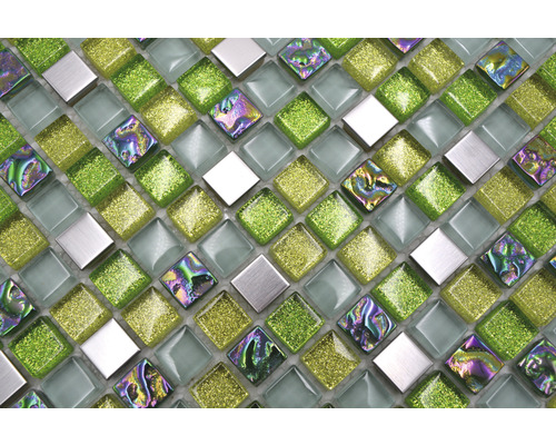 Motif de carreaux de mosaïque avec éléments en verre, paillettes et métal
