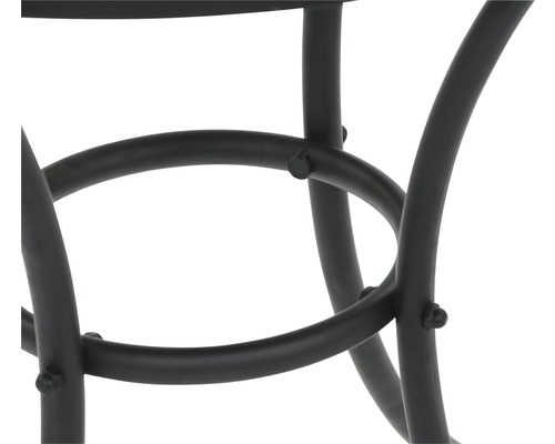 Gros plan du piètement d''une table en métal