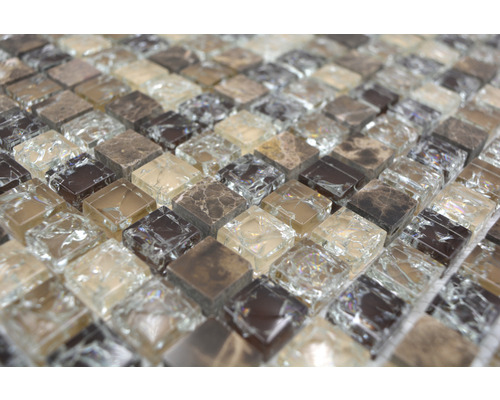 Mosaïque en verre et en pierre