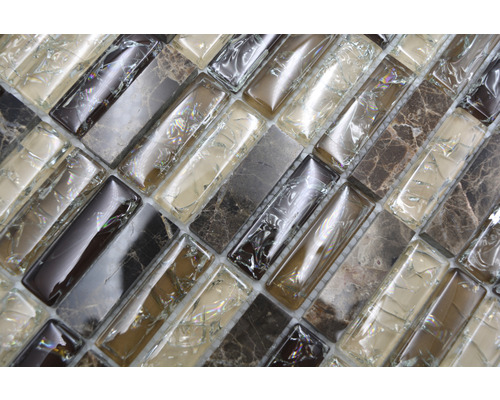 Mosaïque en verre et pierre naturelle