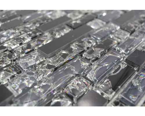 Mosaïque en verre et pierre