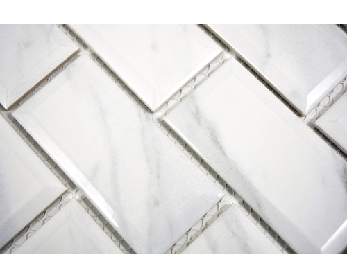 Mosaïque en marbre à motif de chevrons