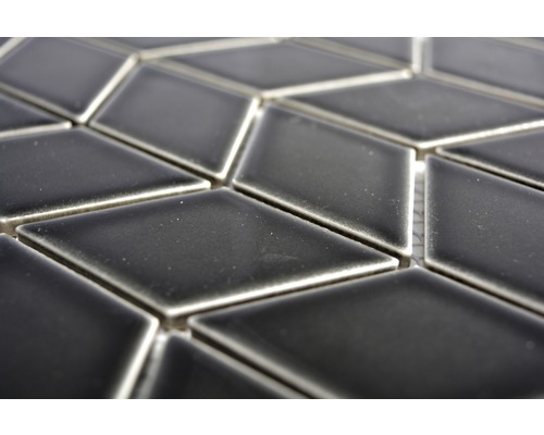 Mosaikfliese in Rautenform