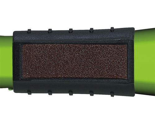 Detailansicht einer Gartenkralle mit Griff