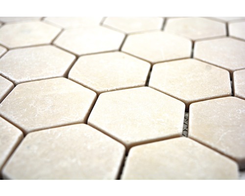 Sechseckige Mosaikfliesen aus Naturstein