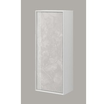 Hängeschrank mit Marmoroptik für das Badezimmer