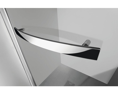 Gros plan d''une poignée de porte de cabine de douche