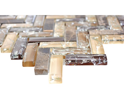 Mosaïque en verre et en pierre