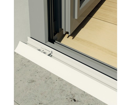 Gros plan d''un appui de fenêtre avec profilé de drainage