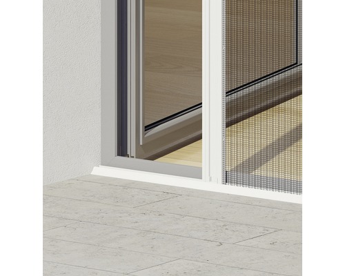 Vue détaillée d''une porte moustiquaire