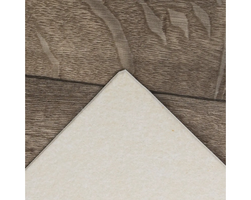 Carreau de céramique sur plancher en bois