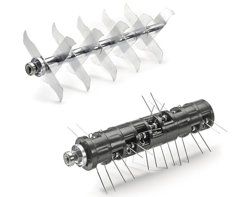 Rouleau scarificateur et rouleau aérateur pour l''entretien des pelouses