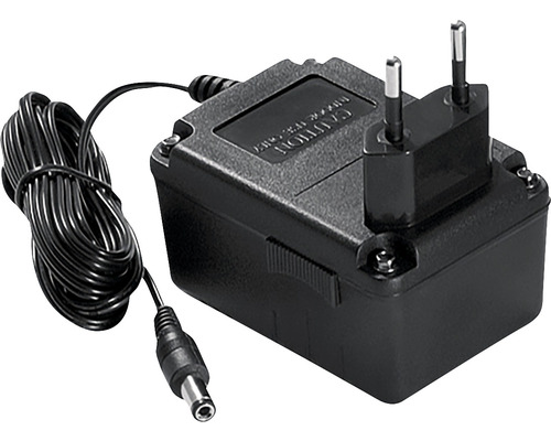 Schwarzes Netzteil mit Kabel und Stecker