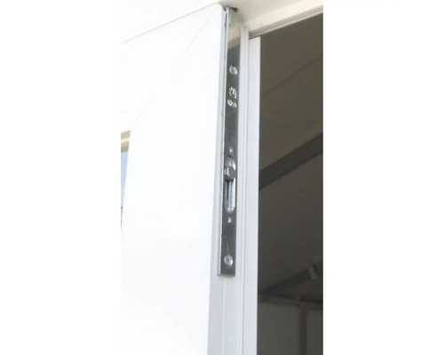 Gros plan d''une fenêtre blanche avec un loquet de fenêtre argenté.