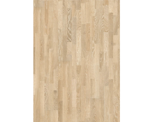 Revêtement de sol en bois avec une teinte claire et un grain de bois visible