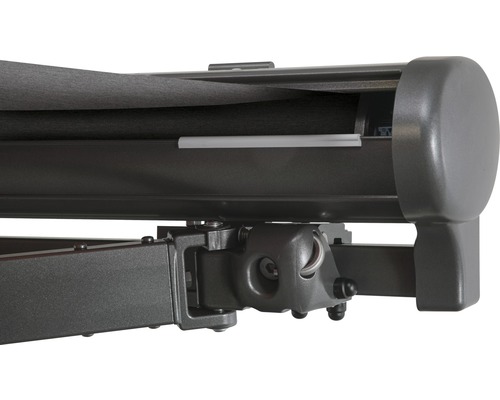 Vue détaillée d''un store banne avec bras articulé