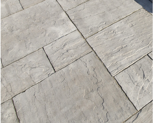 Détail de pavés en grès cérame posés