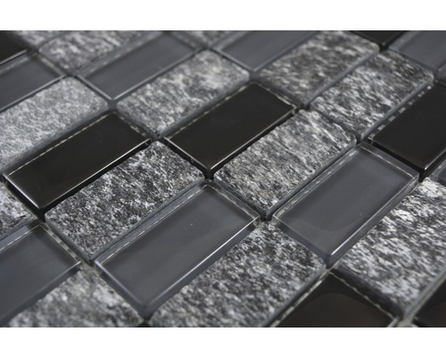 Mosaikfliesen aus Glas und Stein
