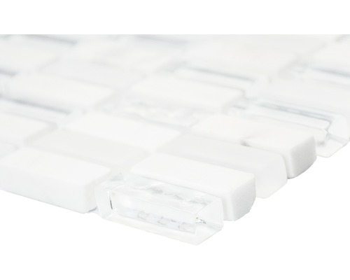 Mosaïque en verre et pierre pour mur et sol