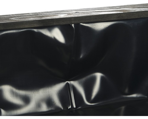 Vue détaillée d''un bac à fleurs avec film