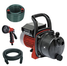 Gartenpumpe mit Gartenschlauch, Saugschlauch und Spritzpistole