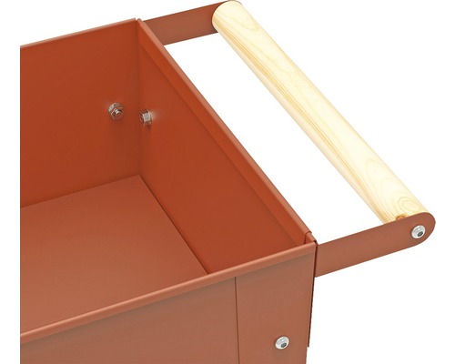 Vue détaillée d''une boîte à outils en métal avec une poignée en bois