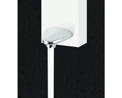 Robinet d''eau avec jet d''eau