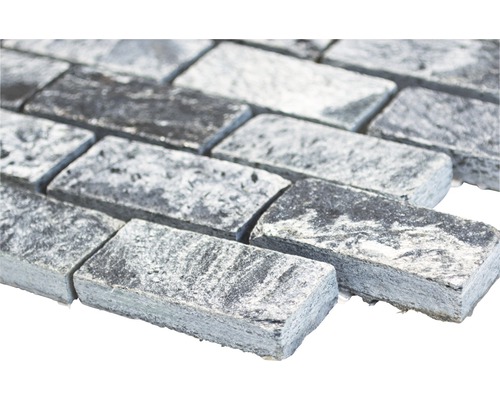 Mosaïque en pierre naturelle en appareil de briques