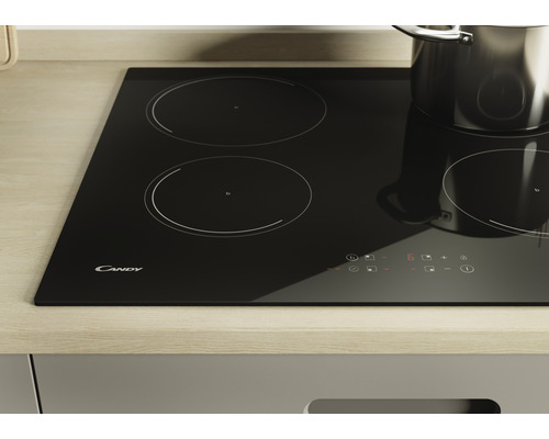 Candy Glaskeramikkochfeld mit vier Kochzonen und Touch-Bedienfeld