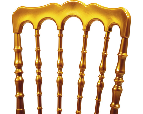 Vue détaillée du dossier d''une chaise