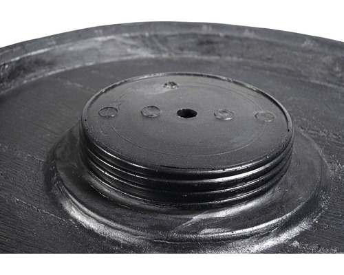 Vue détaillée d''un couvercle de collecteur d''eau de pluie