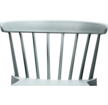 Dossier d''une chaise avec barreaux