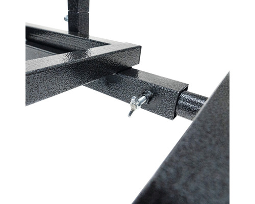 Vue détaillée du cadre métallique avec vis