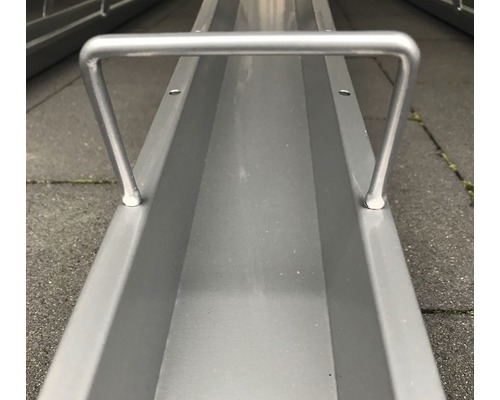 Support à vélos en métal avec arceau d''appui