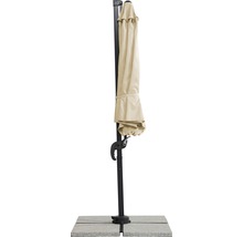 Parasol excentré fermé avec pied de parasol