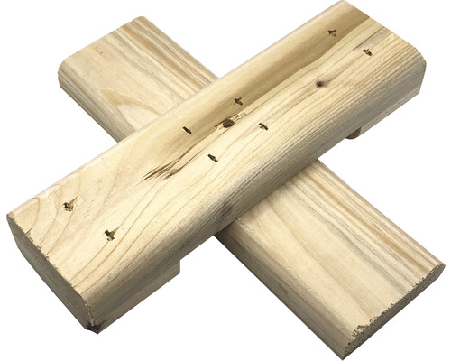 Deux lattes de bois croisées