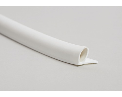 Profilé d''étanchéité en plastique pour l''étanchéité des éléments de construction