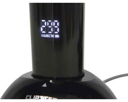 Nahaufnahme eines Geräts mit einer Digitalanzeige, die die verbleibende Zeit in Minuten anzeigt