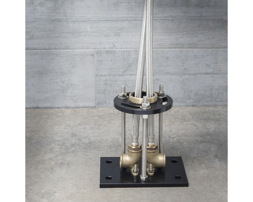 Raccord de robinetterie pour installation sanitaire avec flexibles